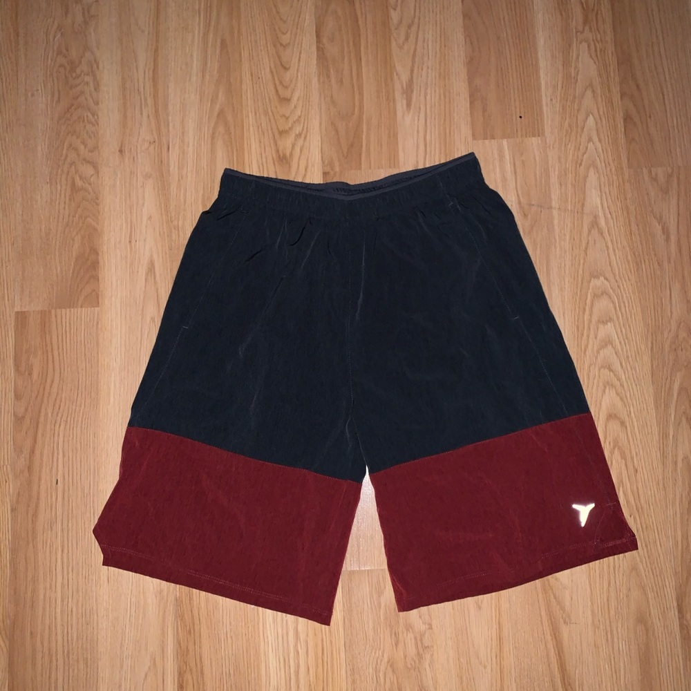 Old Navy Active shorts